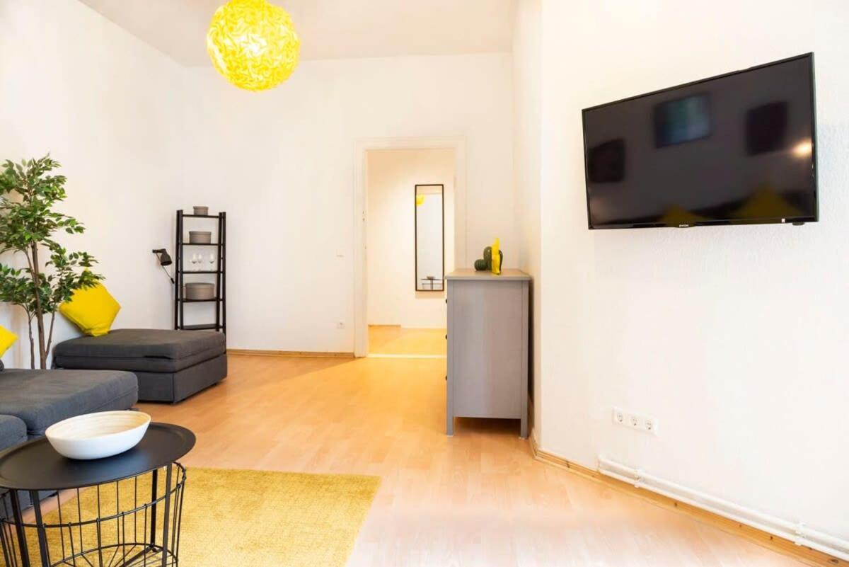 Spacious Family Apartment At Mauerpark Plus Selfcheckin Берлин Екстериор снимка