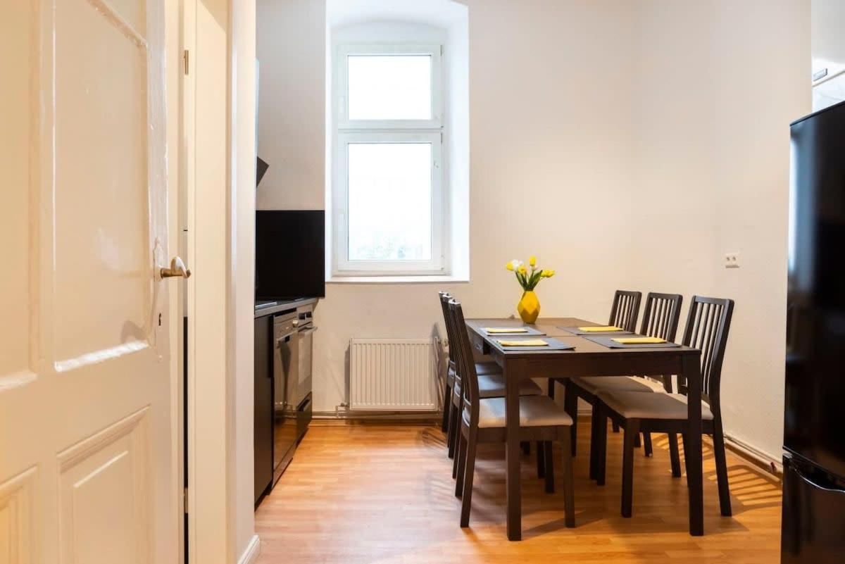 Spacious Family Apartment At Mauerpark Plus Selfcheckin Берлин Екстериор снимка