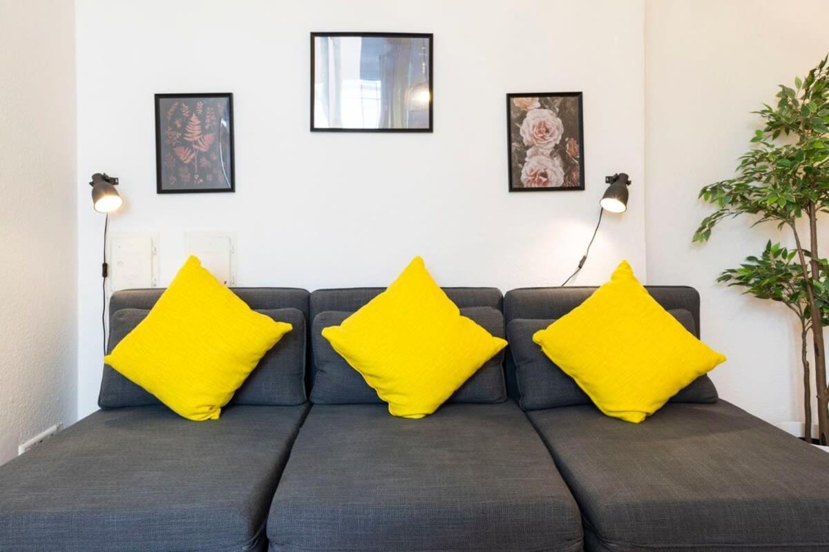 Spacious Family Apartment At Mauerpark Plus Selfcheckin Берлин Екстериор снимка